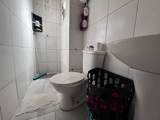 Sobrado 2 quartos e 1 banheiro, à venda, no bairro Jardim Vicente de Carvalho em Bertioga