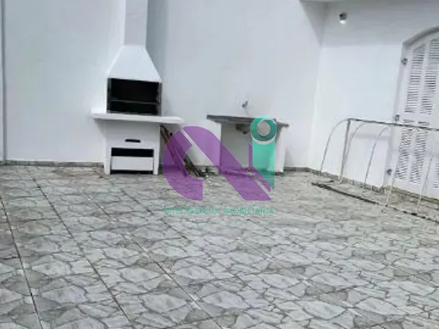 Sobrado com 305m² 2 quartos e 1 banheiro, à venda, no bairro Vila Yolanda em Osasco