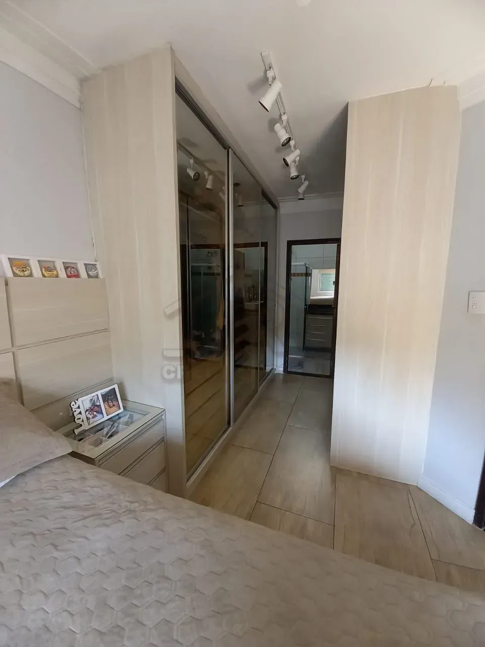 Sobrado, 3 quartos, 228 m² - Foto 8