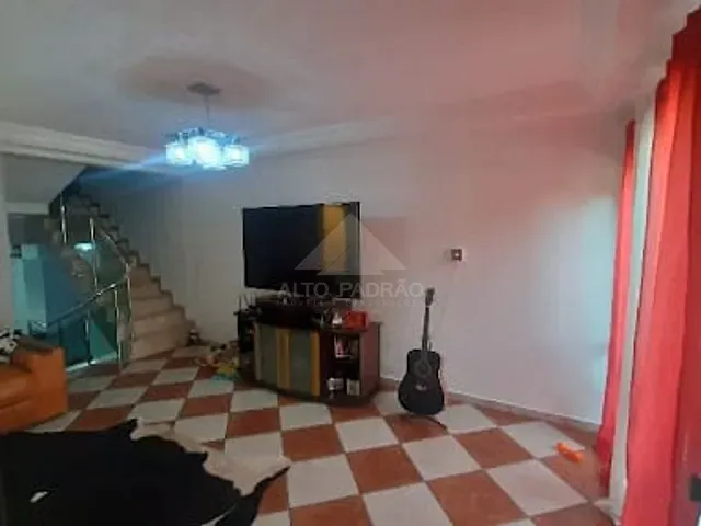 Sobrado com 125m² 3 quartos e 3 banheiros, à venda, no bairro Jardim Pedroso em Mauá