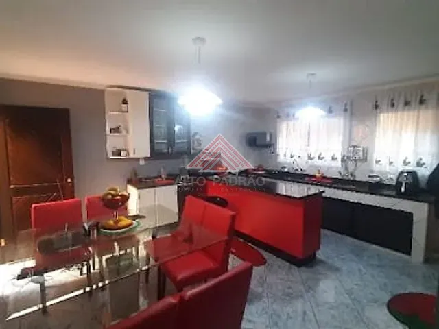 Sobrado com 125m² 3 quartos e 3 banheiros, à venda, no bairro Jardim Pedroso em Mauá