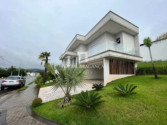Sobrado com 300m² 3 quartos e 5 banheiros, à venda, no bairro Residencial San Vitale em Bragança Paulista