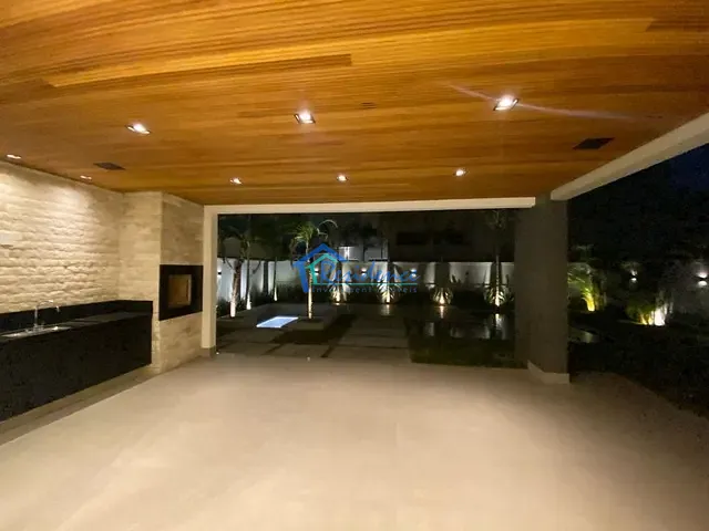 Sobrado com 501m² 4 quartos e 1 banheiro, à venda, no bairro Jardim Maison Du Parc em Indaiatuba