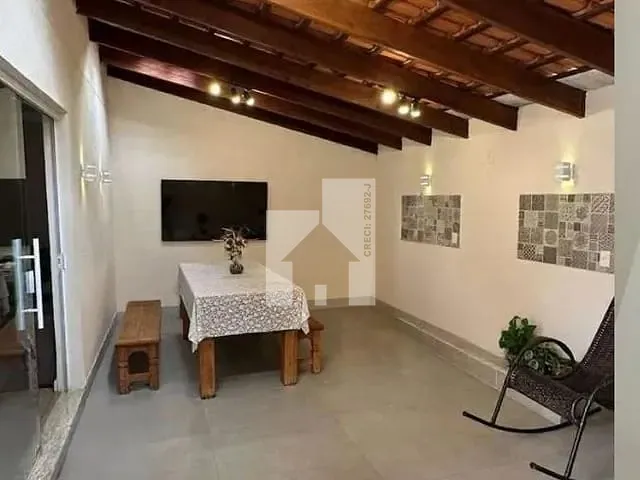 Sobrado com 125m² 3 quartos e 2 banheiros, à venda, no bairro Jardim Colônia em Jundiaí
