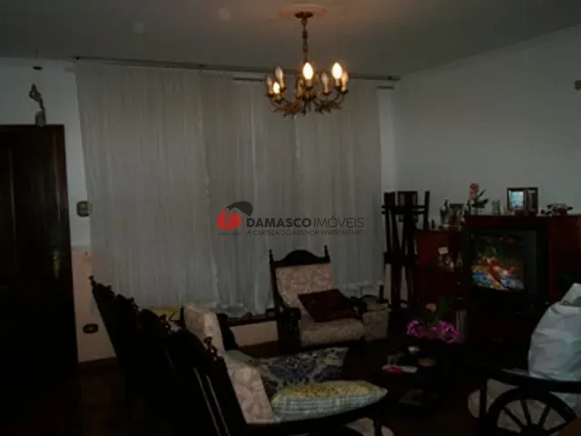 Sobrado com 258m² 3 quartos e 1 banheiro, à venda, no bairro Campestre em Santo André
