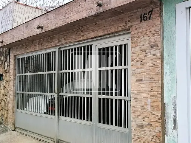 Sobrado com 200m² 2 quartos e 2 banheiros, à venda, no bairro Vila Aquilino em Santo André