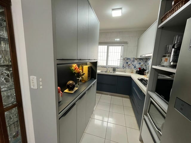 Sobrado com 159m² 2 quartos e 3 banheiros, à venda, no bairro Ingleses do Rio Vermelho em Florianópolis