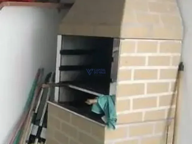 Sobrado com 125m² 3 quartos e 1 banheiro, à venda, no bairro Conjunto Habitacional da Policia Militar em São José dos Campos