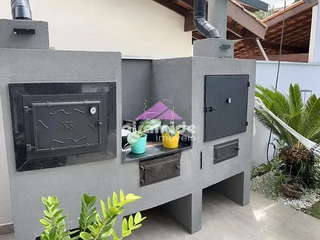 Casa com 360m² 4 quartos e 4 banheiros, à venda, no bairro Jardim Esplanada em São José dos Campos