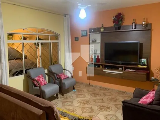 Sobrado com 287m² 5 quartos e 3 banheiros, à venda, no bairro Vila Esperança em Jundiaí