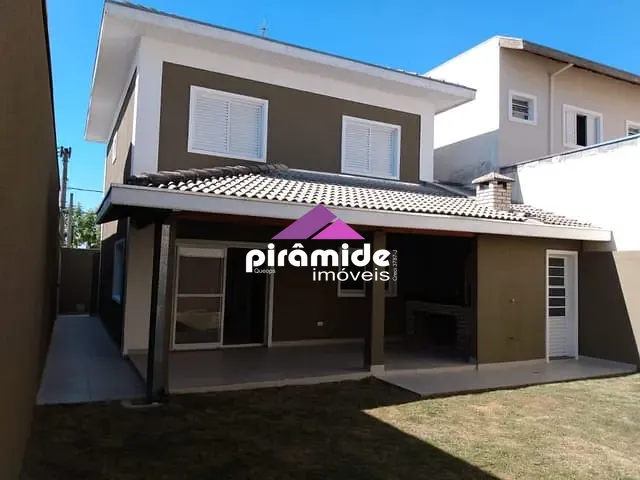 Sobrado com 250m² 3 quartos e 2 banheiros, à venda, no bairro Loteamento Villa Branca em Jacareí