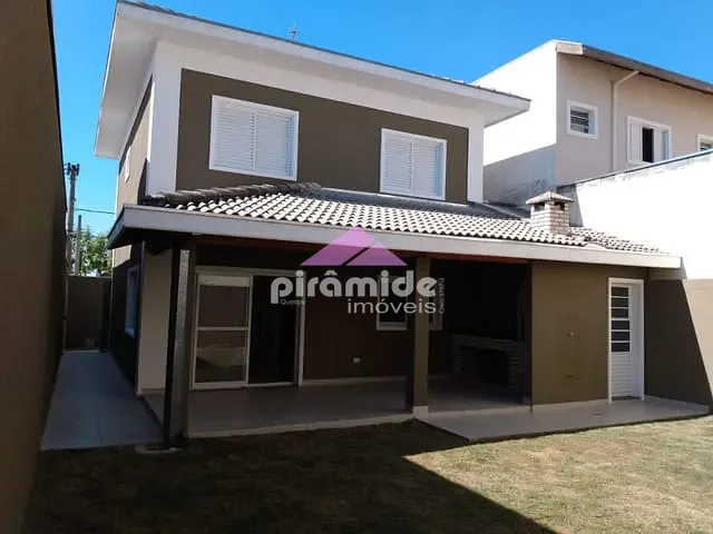 Sobrado com 250m² 3 quartos e 2 banheiros, à venda, no bairro Loteamento Villa Branca em Jacareí