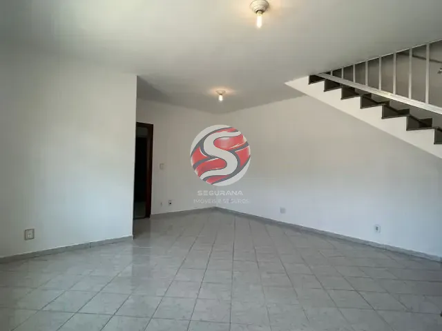 Sobrado com 104m² 3 quartos e 2 banheiros, à venda, no bairro Vila Lúcia em São Paulo