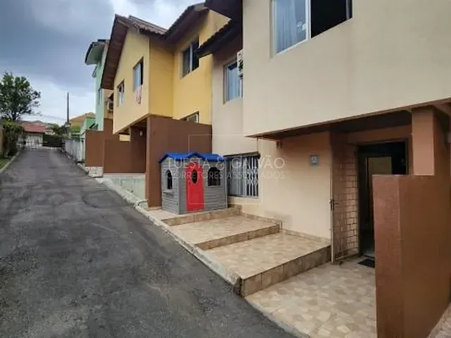 Sobrado com 75m² 3 quartos e 2 banheiros, à venda, no bairro Bairro Alto em Curitiba