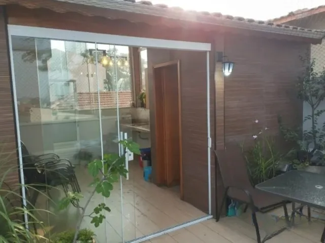 Sobrado 2 quartos e 3 banheiros, à venda, no bairro Vila Alzira em Santo André