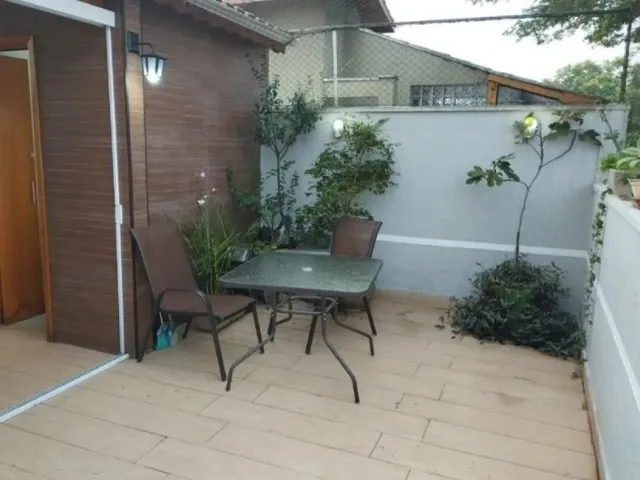 Sobrado 2 quartos e 3 banheiros, à venda, no bairro Vila Alzira em Santo André