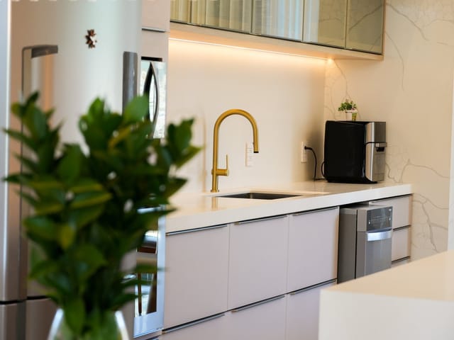 Sobrado com 255m² 3 quartos e 4 banheiros, à venda, no bairro Sertão do Trombudo em Itapema