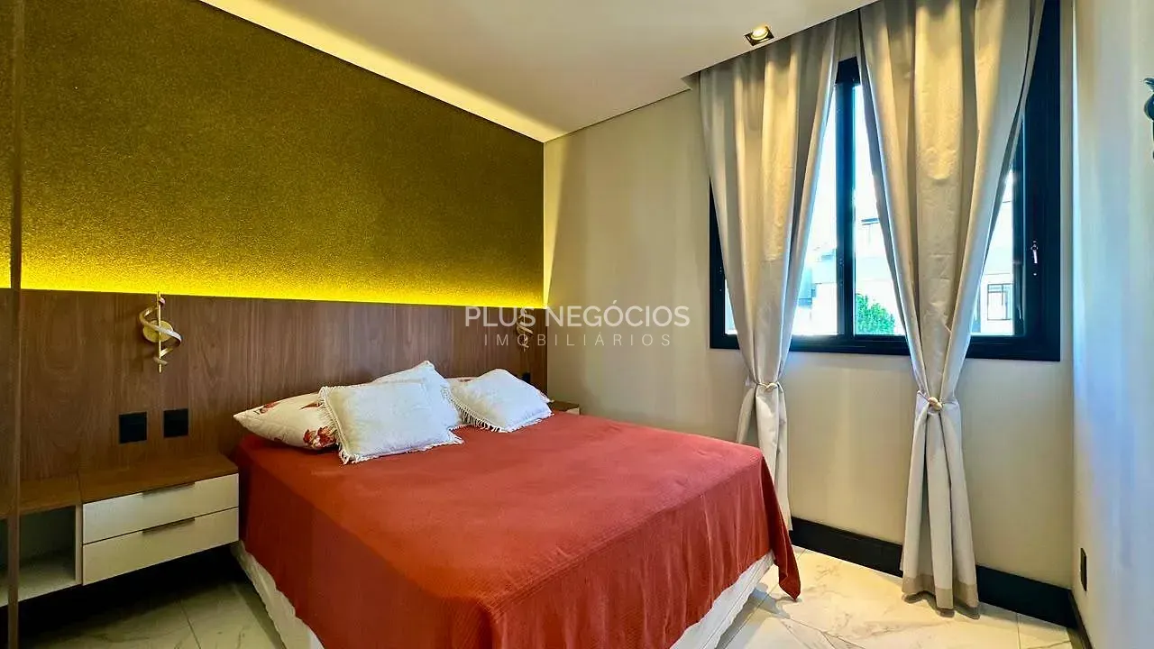 Sobrado, 3 quartos, 249 m² - Foto 27