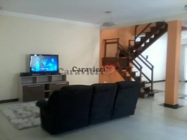 Sobrado com 300m² 3 quartos e 2 banheiros, à venda, no bairro PENHA em SÃO PAULO