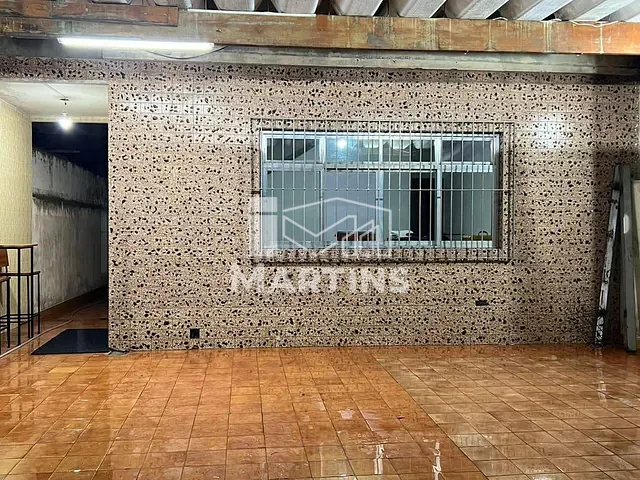 Sobrado com 140m² 3 quartos e 2 banheiros, à venda, no bairro Jardim Clementino em Taboão da Serra