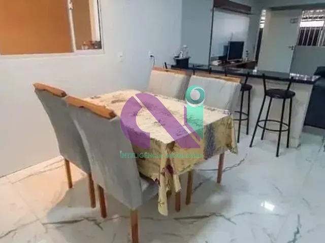 Sobrado com 338m² 3 quartos e 3 banheiros, à venda, no bairro Pestana em Osasco