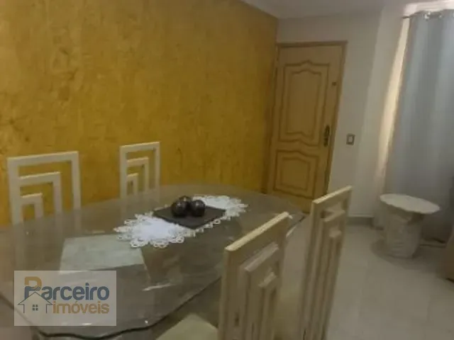 Sobrado com 114m² 2 quartos e 1 banheiro, à venda, no bairro Chácara Seis de Outubro em São Paulo