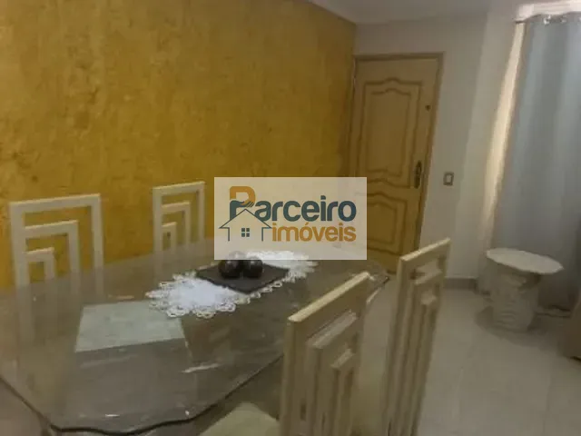 Sobrado com 114m² 2 quartos e 1 banheiro, à venda, no bairro Chácara Seis de Outubro em São Paulo