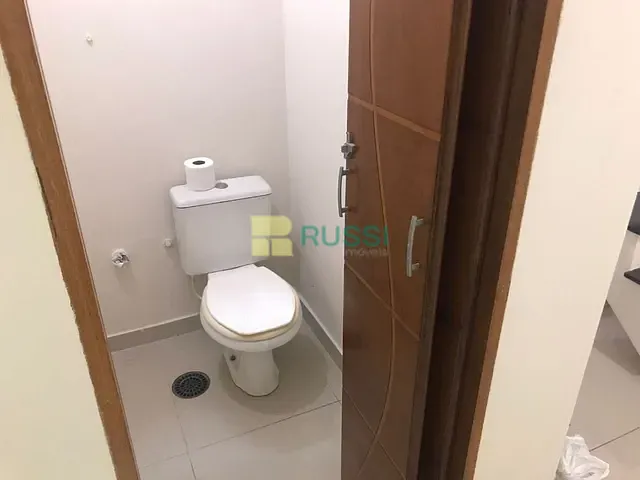 Sobrado com 125m² 3 quartos e 4 banheiros, à venda, no bairro Loteamento Residencial Vista Linda em São José dos Campos