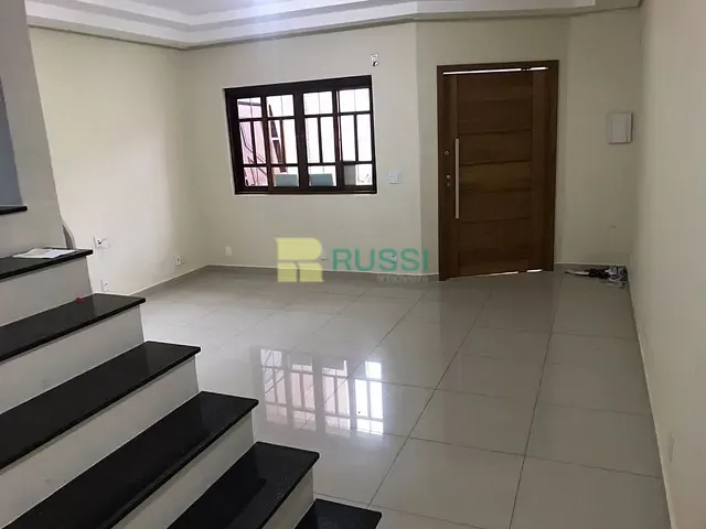 Sobrado com 125m² 3 quartos e 4 banheiros, à venda, no bairro Loteamento Residencial Vista Linda em São José dos Campos