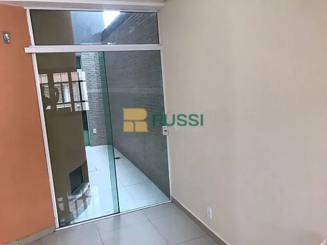 Sobrado com 125m² 3 quartos e 4 banheiros, à venda, no bairro Loteamento Residencial Vista Linda em São José dos Campos