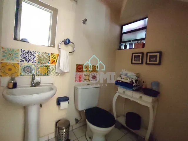 Sobrado com 144m² 3 quartos e 3 banheiros, à venda, no bairro Estiva em Taubaté
