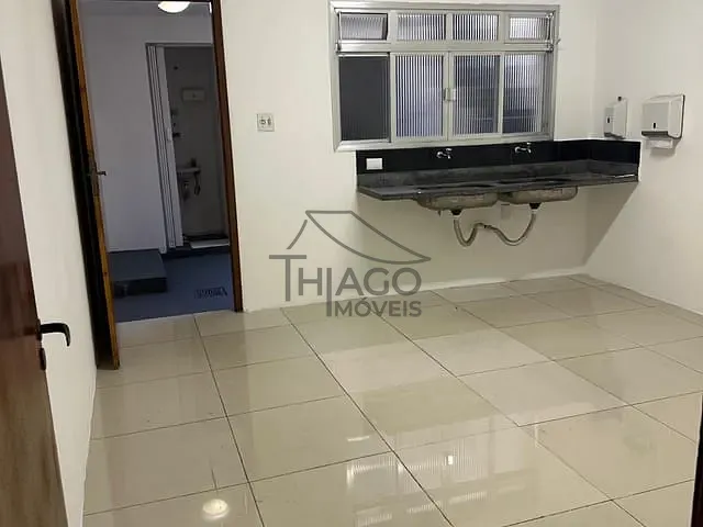 Sobrado com 101m², para alugar, no bairro Cidade Mãe do Céu em São Paulo