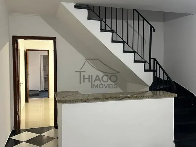 Sobrado com 101m², para alugar, no bairro Cidade Mãe do Céu em São Paulo