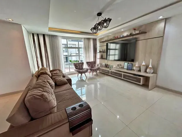 Sobrado com 261m² 3 quartos e 2 banheiros, à venda, no bairro Bairro Alto em Curitiba