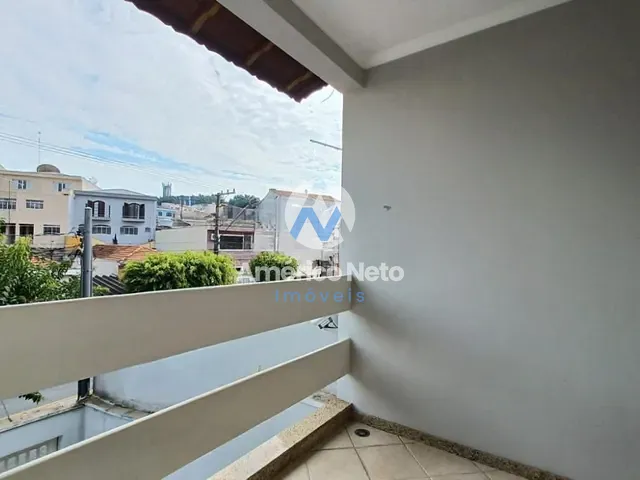 Sobrado 3 quartos e 4 banheiros, à venda, no bairro Olímpico em São Caetano do Sul