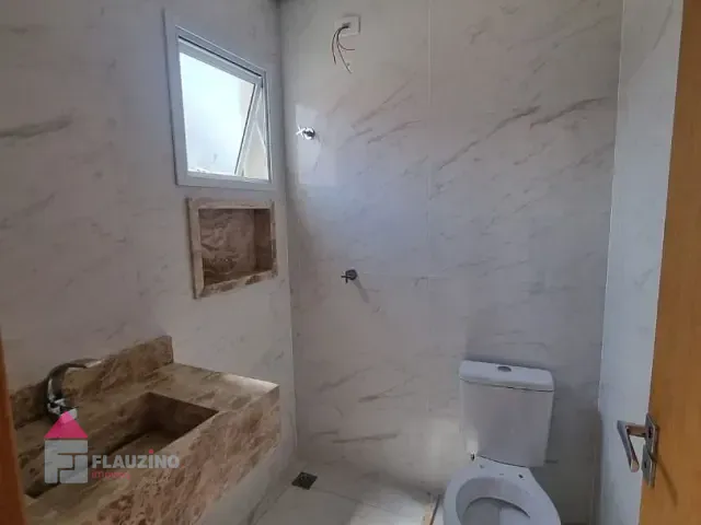 Sobrado com 110m² 3 quartos e 3 banheiros, à venda, no bairro Jardim Santa Cruz (Campo Grande) em São Paulo