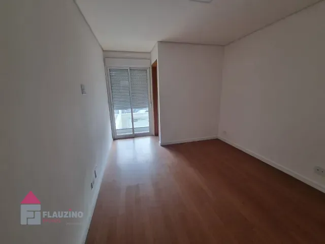 Sobrado com 110m² 3 quartos e 3 banheiros, à venda, no bairro Jardim Santa Cruz (Campo Grande) em São Paulo