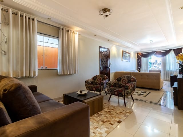 Foto do Sobrado - Sobrado para venda em Jardim das Flores com 5 quartos, sendo 2 suítes, 309m² | Lares e Andares Imóveis