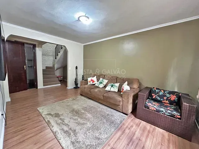 Sobrado com 170m² 3 quartos e 1 banheiro, à venda, no bairro Bairro Alto em Curitiba