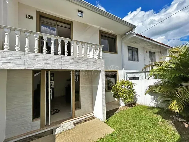 Sobrado com 170m² 3 quartos e 1 banheiro, à venda, no bairro Bairro Alto em Curitiba