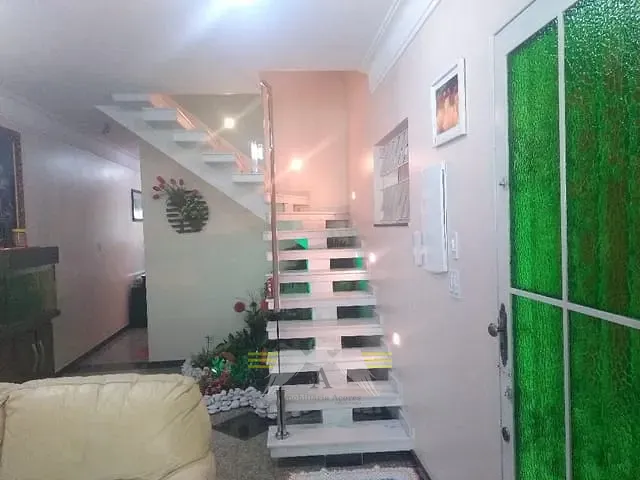 Sobrado com 135m² 4 quartos e 4 banheiros, à venda ou para alugar, no bairro Tatuapé em São Paulo