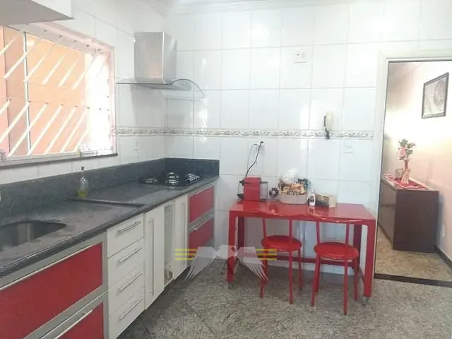 Sobrado com 135m² 4 quartos e 4 banheiros, à venda ou para alugar, no bairro Tatuapé em São Paulo