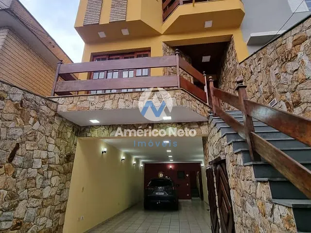 Sobrado 3 quartos e 3 banheiros, à venda, no bairro Santa Maria em São Caetano do Sul