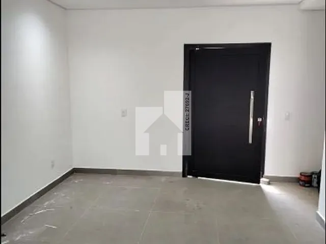 Sobrado com 150m² 3 quartos e 3 banheiros, à venda, no bairro Vila Liberdade em Jundiaí