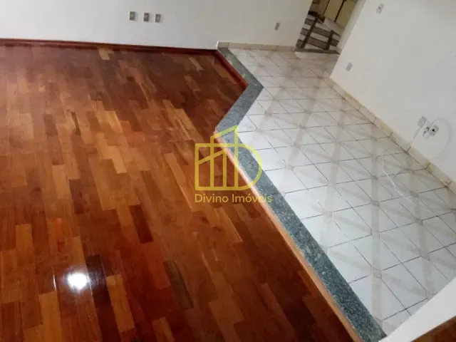 Sobrado com 336m² 3 quartos e 1 banheiro, à venda, no bairro Jardim Refúgio em Sorocaba