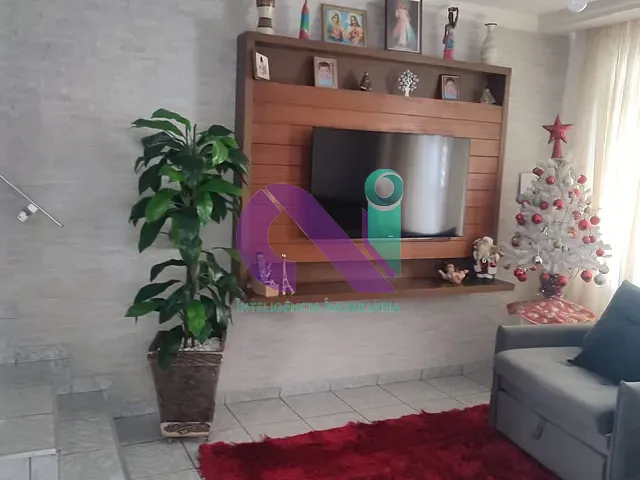 Sobrado com 137m² 4 quartos e 2 banheiros, à venda, no bairro Pestana em Osasco