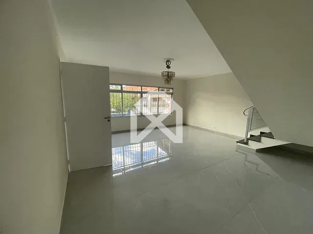 Sobrado com 190m² 3 quartos e 3 banheiros, à venda, no bairro Parque Residencial Oratorio em São Paulo