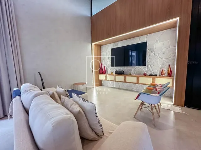 Casa com 434m² 4 quartos e 6 banheiros, à venda, no bairro Fazenda Vau das Pombas em Goiânia