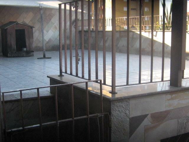 Sobrado com 200m² 6 quartos e 3 banheiros, à venda, no bairro Vila Granada em São Paulo