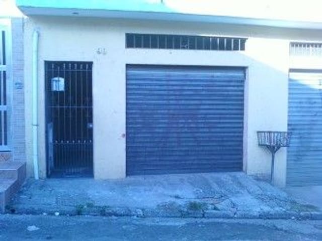 Sobrado com 247m² 3 quartos e 2 banheiros, à venda, no bairro Parque Imperial em Barueri